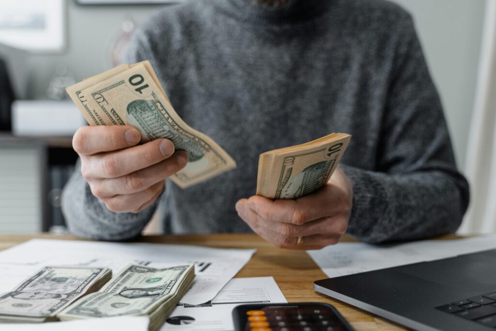 Invest $10 and Earn Daily