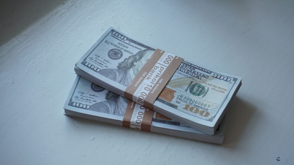 invest $1 and earn daily